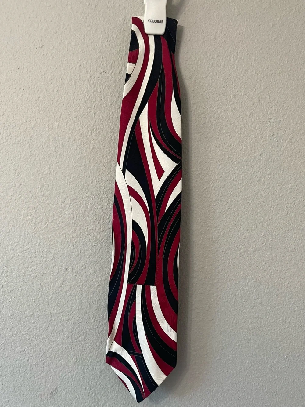 Vintage Fratelli Moda Handmade in Italy 100% Silk Abstract Swirl Tie Late 90/Y2K